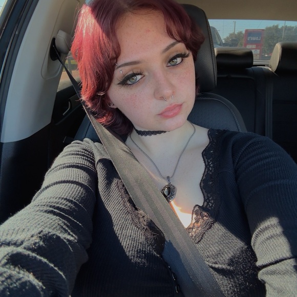 Meet your Posher, Brinley - Picture 5 of 6